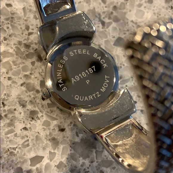 🤍Silver watch - Picture 3 of 3